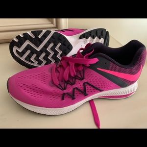 Nike women’s shoes